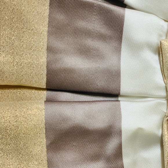 FORMAL BABY DRESS. SIZE 18M. BY BONNIE BABY. - Picture 15 of 16